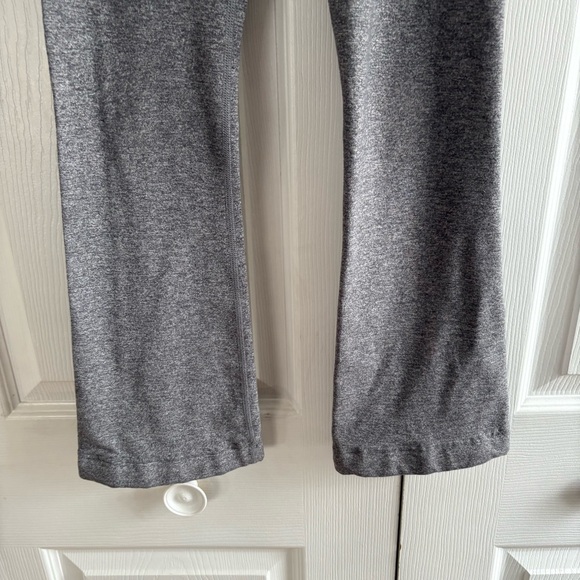 Ivivva By Lululemon Girl's Dedication Pant Gray 8 Teal Waistband Athletic Flare - Picture 2 of 9
